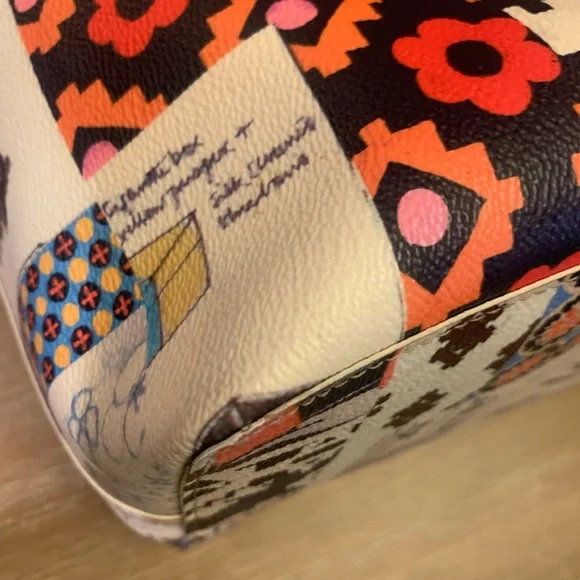 Tory Burch Limited Edition Kerrington Tote
Bag - Picture 10 of 16